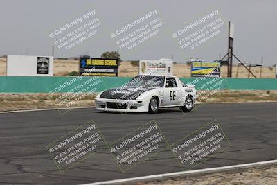 media/Jun-01-2025-CalClub SCCA (Sun) [[eae223c5dd]]/Group 6/Race (Front Straight)/